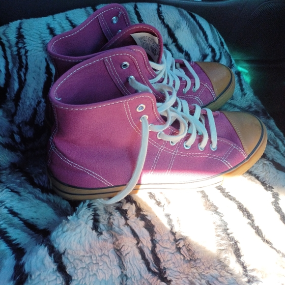 LUCKY STAR WOMEN CONVERSE - Picture 2 of 10